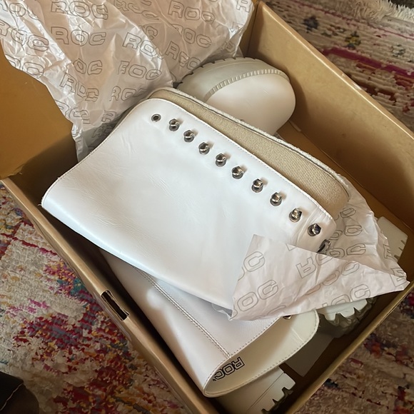 ROC Australian white leather boots - Picture 9 of 9